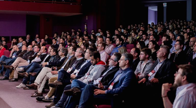 Uma nova visão para educar, trabalhar e viver: as provocações lançadas no ExpoInovação