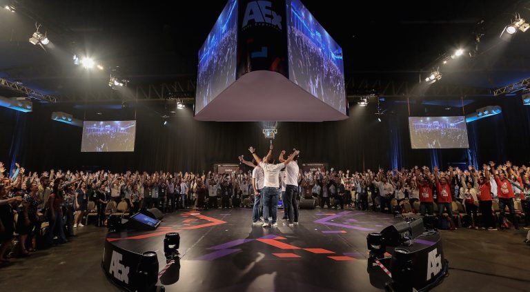 Agile Experience 2018: mais de 1,2 mil pessoas debatem o futuro da área de vendas em Florianópolis