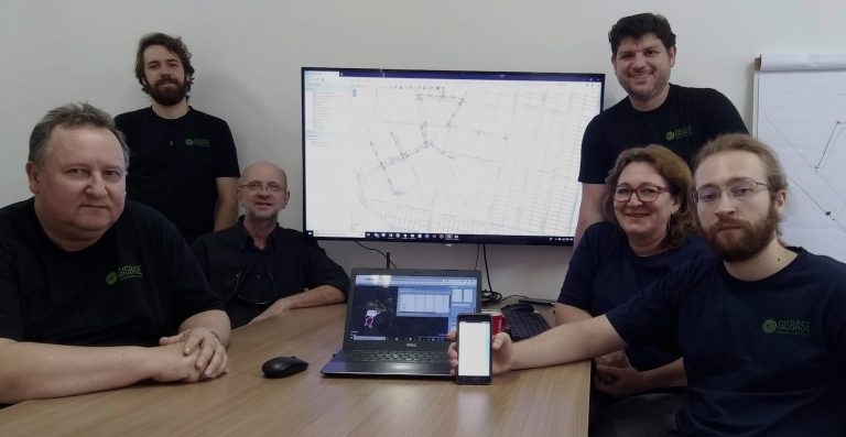 Plataforma mobile catarinense ajuda municípios a gerenciar a rede de saneamento e esgoto