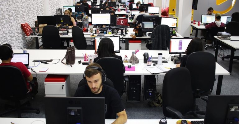 Scale-up de Florianópolis dispensou cerca de 80 colaboradores em função do alto custo de capital para manter estratégia de crescimento.