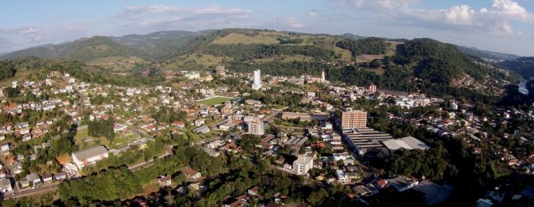 O que faz municípios catarinenses serem líderes nacionais na proporção de startups por habitante