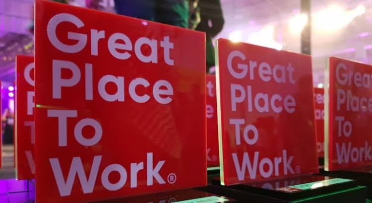 GPTW: Quais são as empresas de tecnologia de Santa Catarina na lista dos melhores locais para trabalhar