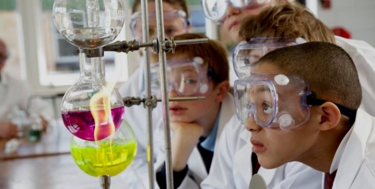 MCTI altera plano plurianual e insere educação empreendedora e ensino de ciência entre prioridades até 2023