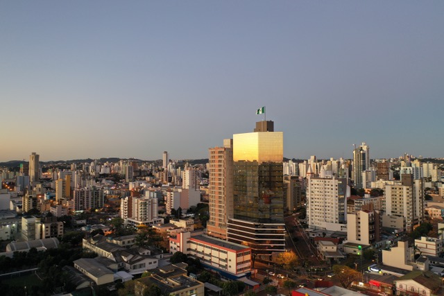 Prazo encerra na próxima segunda, dia 28 de fevereiro. Alíquota que era de 4% pode cair para até 2%, de acordo com o faturamento.