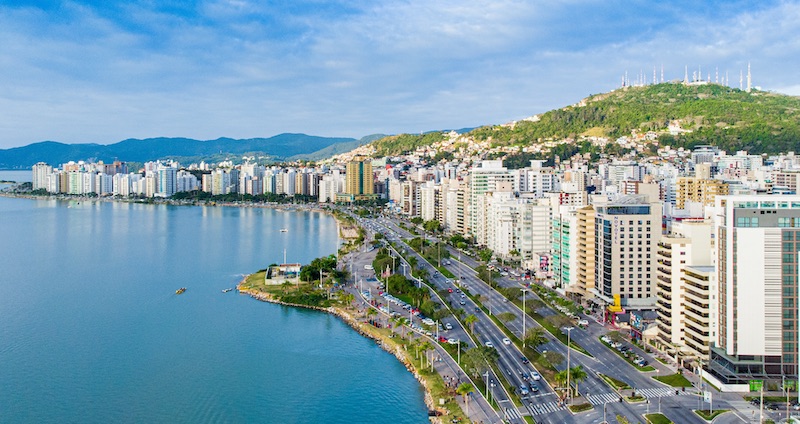 Índice lançado pela ESPM destaca a capital catarinense em áreas como conectividade, atração de talentos e segurança urbana.