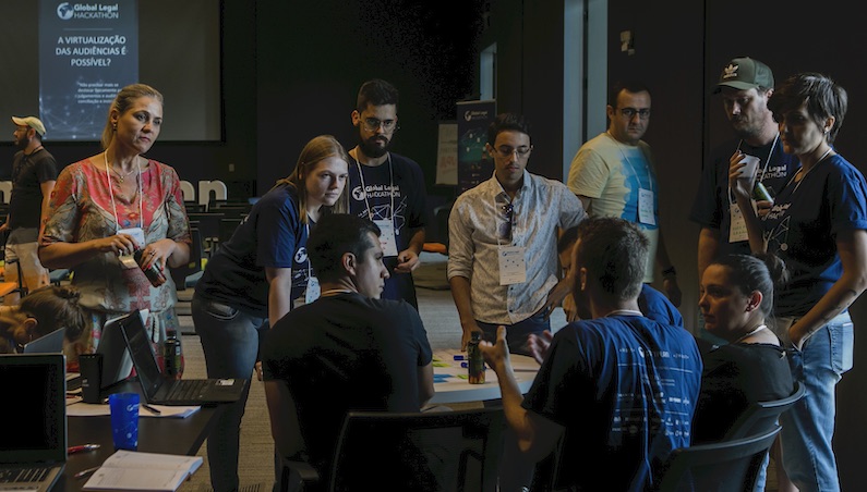 Muitos ecossistemas parecem esquecer a importância dessas ações que tem como maior benefício a capacitação de quem quer empreender