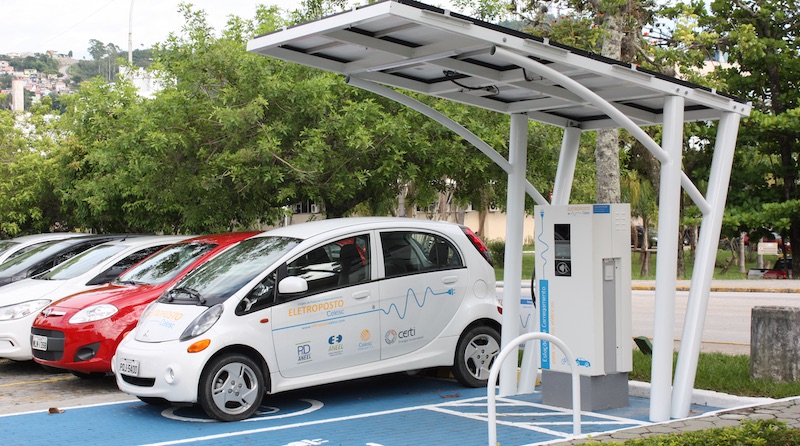 Mobilidade elétrica: Fundação CERTI reúne desde 2015 projetos com Celesc e a Weg a favor da redução de emissões de poluentes - e abre um novo mercado para startups