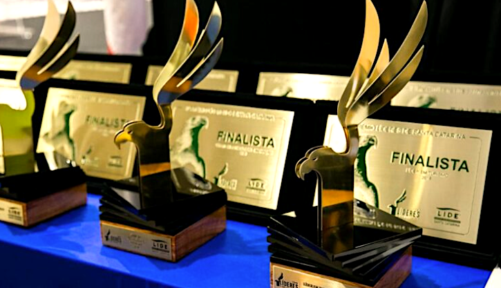 Nova modalidade do Prêmio Líderes 2022 reconhece projetos para cidades comprometidas com transformação digital e desenvolvimento sustentável