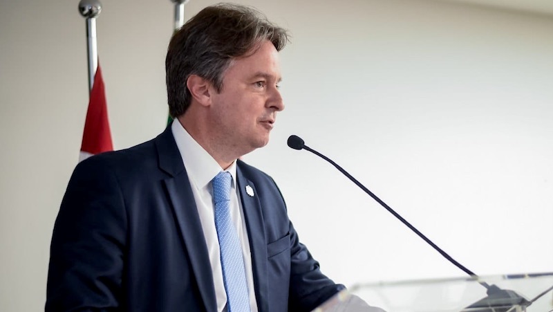 Secretário foi o primeiro a liderar a pasta, criada em 2023, e anunciou saída para assumir novos desafios profissionais.