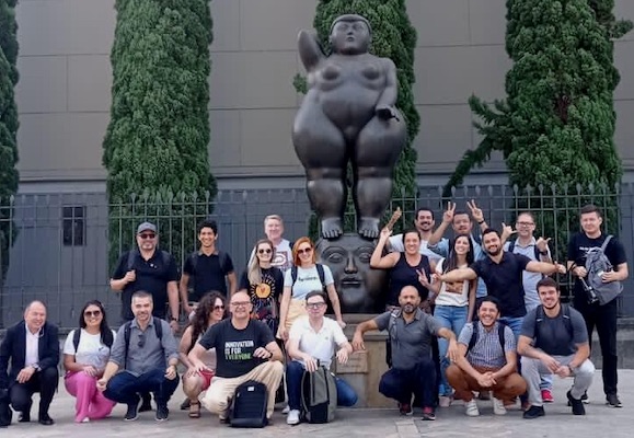 Comitiva que foi em missão à Colômbia em 2022.