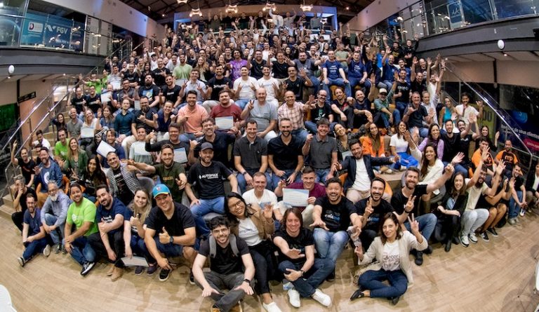 Em 10 anos, programa de capacitação já formou mais de 320 startups em Santa Catarina.