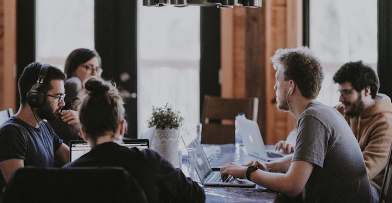 A empresa que adota este modelo precisa estar disposta a assumir riscos