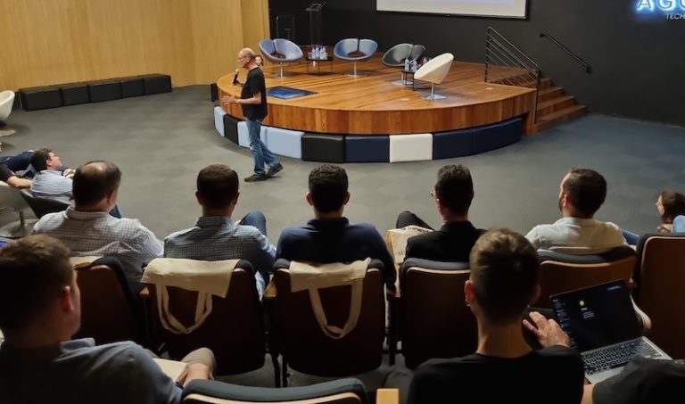 Grupo de investidores SC Angels promove Startup Night durante o Oktober Tech 2023