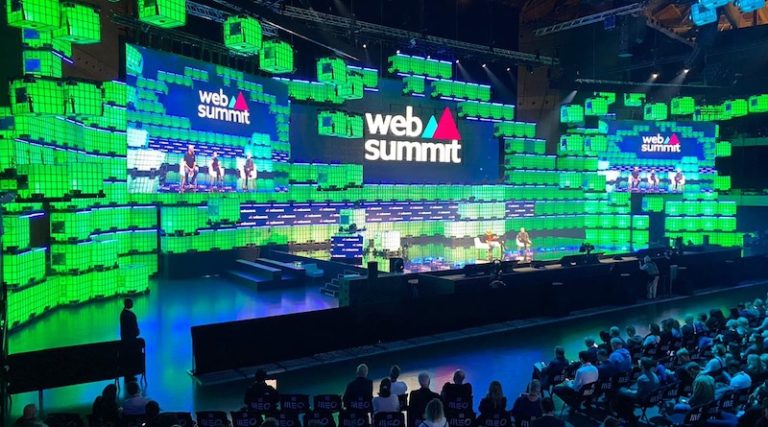 Como mesclar a produtividade impulsionada pela IA com a criatividade humana, sem que o mundo vire um ambiente de produtividade e mecanicismo?