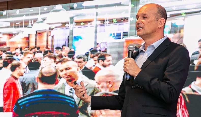 Daniel Leipnitz, presidente do Conselho da ACATE, fará palestra no South by Southwest, em Austin (Texas), mostrando como uma cidade ao Sul do Brasil se tornou referência na América Latina ao concentrar mais de 5 mil empresas de TI.