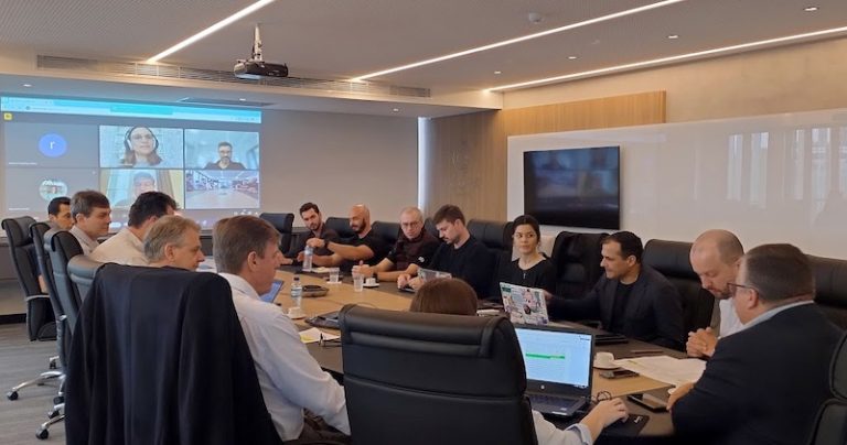 Quatro diretores, dez conselheiros de administração e três conselheiros fiscais assumem a gestão do Join.valle até agosto de 2026