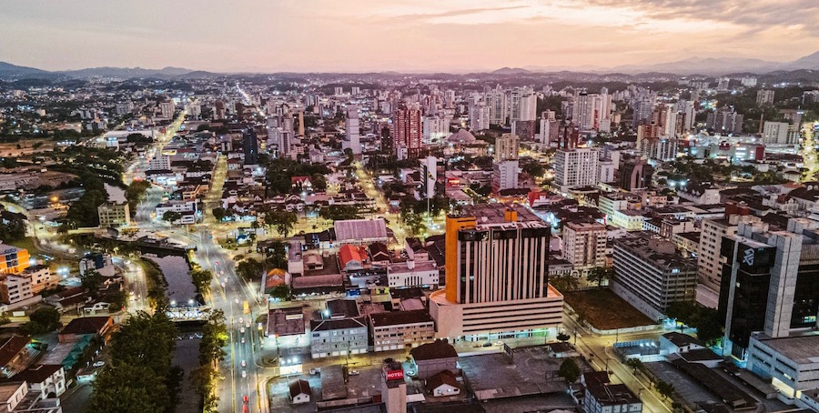 Relatório 2025 da Startup Blink aponta que o ecossistema brasileiro cresce abaixo da média mundial - SC, porém, tem algumas das cidades com maior crescimento no ranking nacional