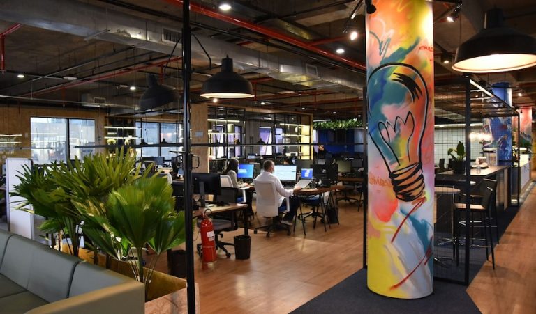 Além de ajudar a resolver graves problemas urbanos, hubs de inovação trazem competitividade às cidades e qualidade de vida à comunidade