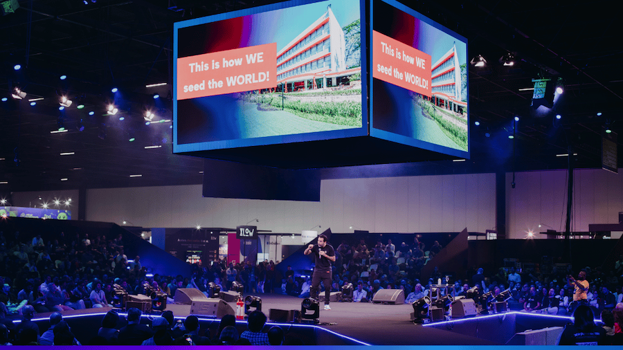 O AI Experience Brasil (foto) mostrou que a corrida é por modelos de negócio: 2025 é o ponto de virada em que IA deixa de ser “vantagem” e vira pré-requisito de sobrevivência