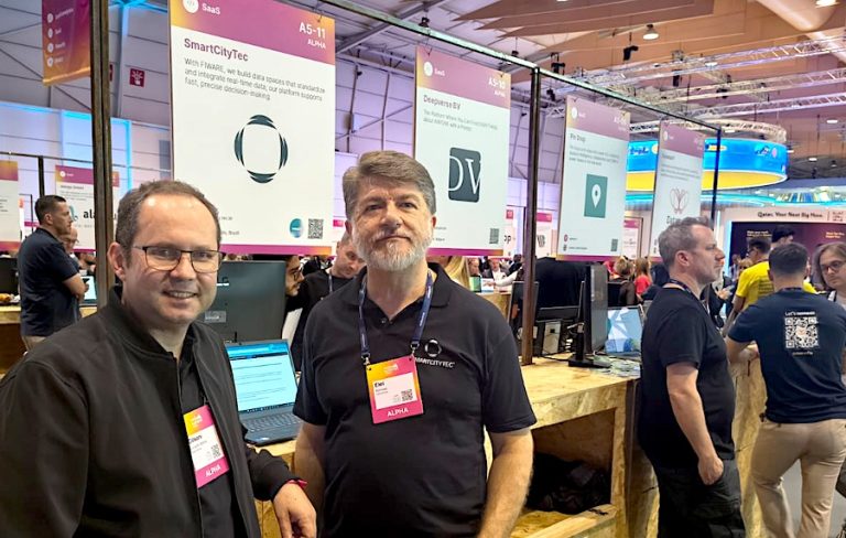 Startup catarinense SmartCityTec apresenta, no Web Summit Lisboa, plataforma open source que integra sistemas municipais e prepara cidades brasileiras para uma governança "smart".